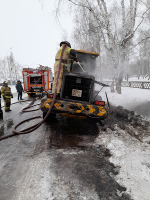 70 % пожаров возникших на территории Куйтунского района в феврале 2023 г. произошло по причине нарушения правил пожарной при эксплуатации электрооборудования!